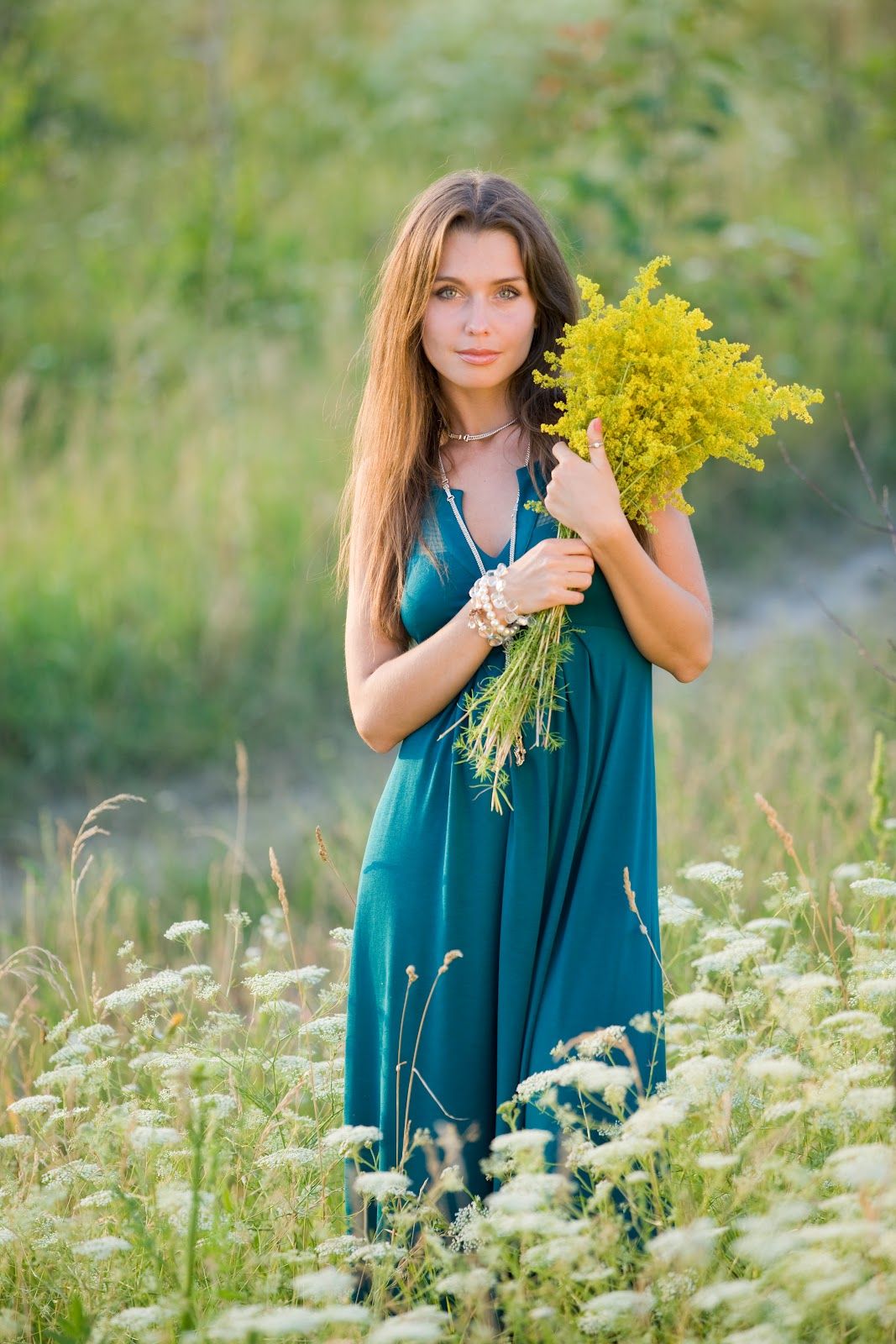 Slavic women in Ngerulmud