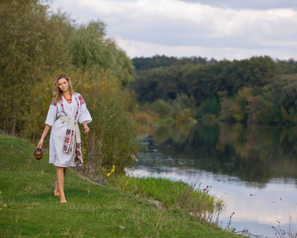 Nude girl Slavic women in Ngerulmud