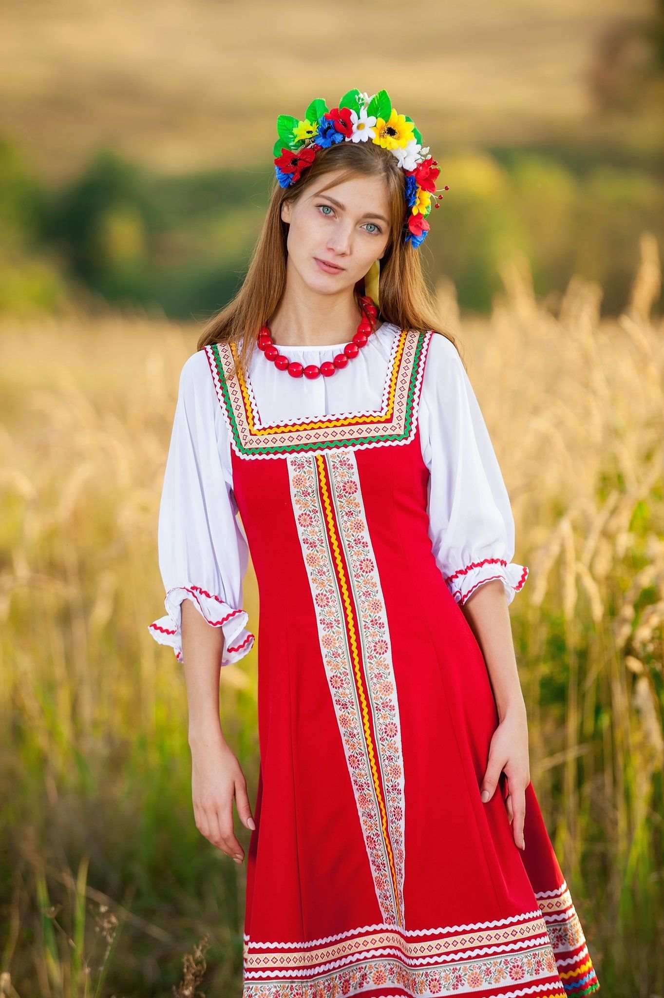 Women in Slavic costumes in Ngerulmud