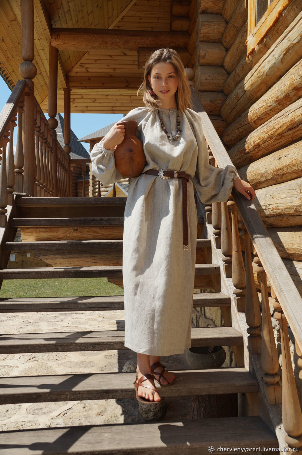 Girls in Slavic costumes in Ngerulmud