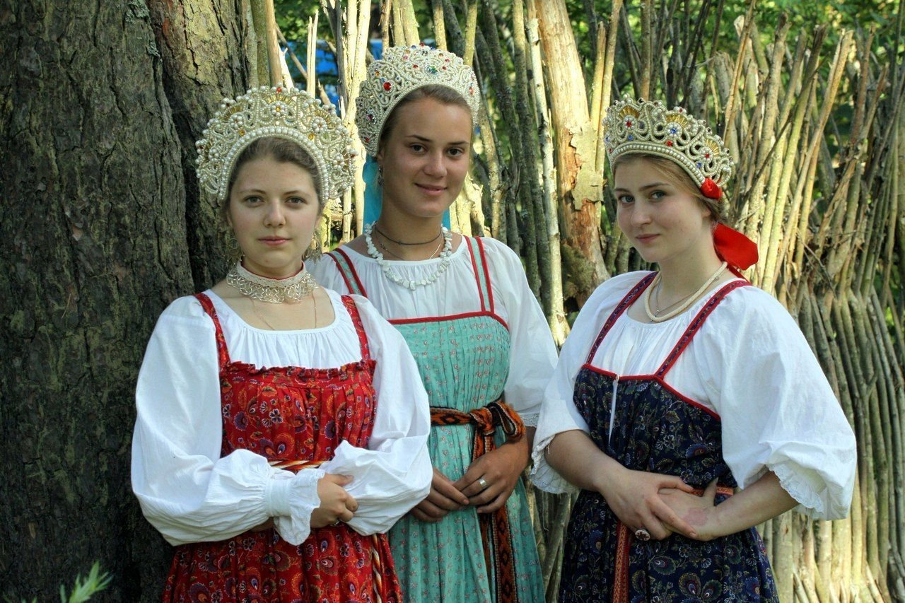 Sexy model Girls in Slavic costumes in Ngerulmud