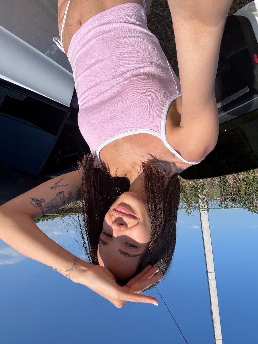 Sexy model Tina in Ngerulmud